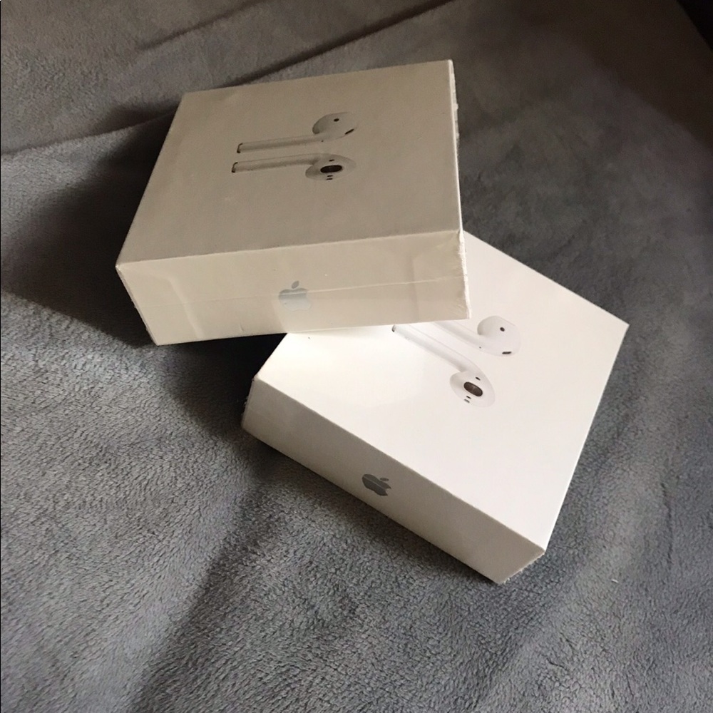 AirPods 2nd message me if interested. 3 day ship